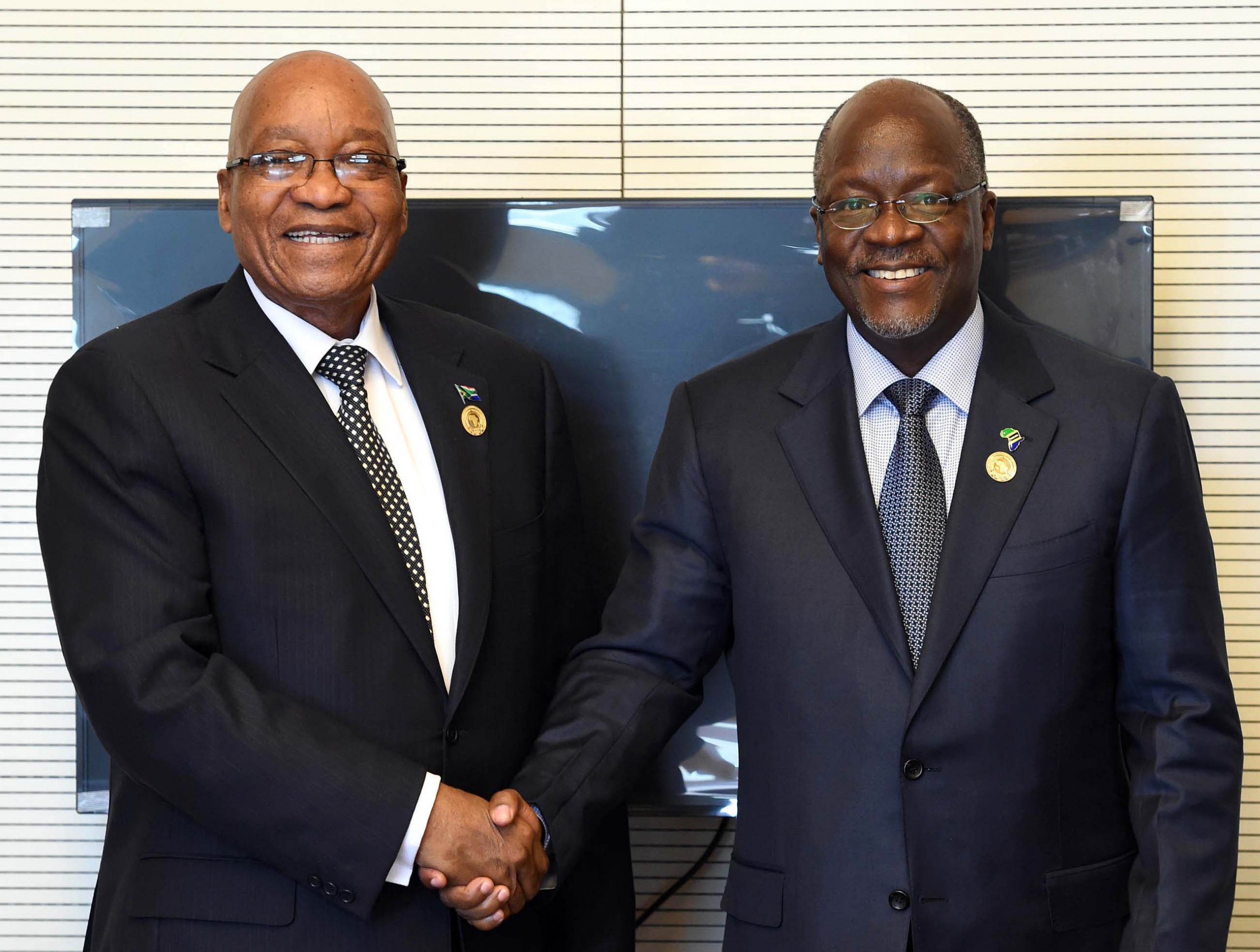 Etelä-Afrikan presidentti Jacob Zuma tapasi Tansanian presidentti John Magufulin tammikuussa 2017 Etiopiassa.