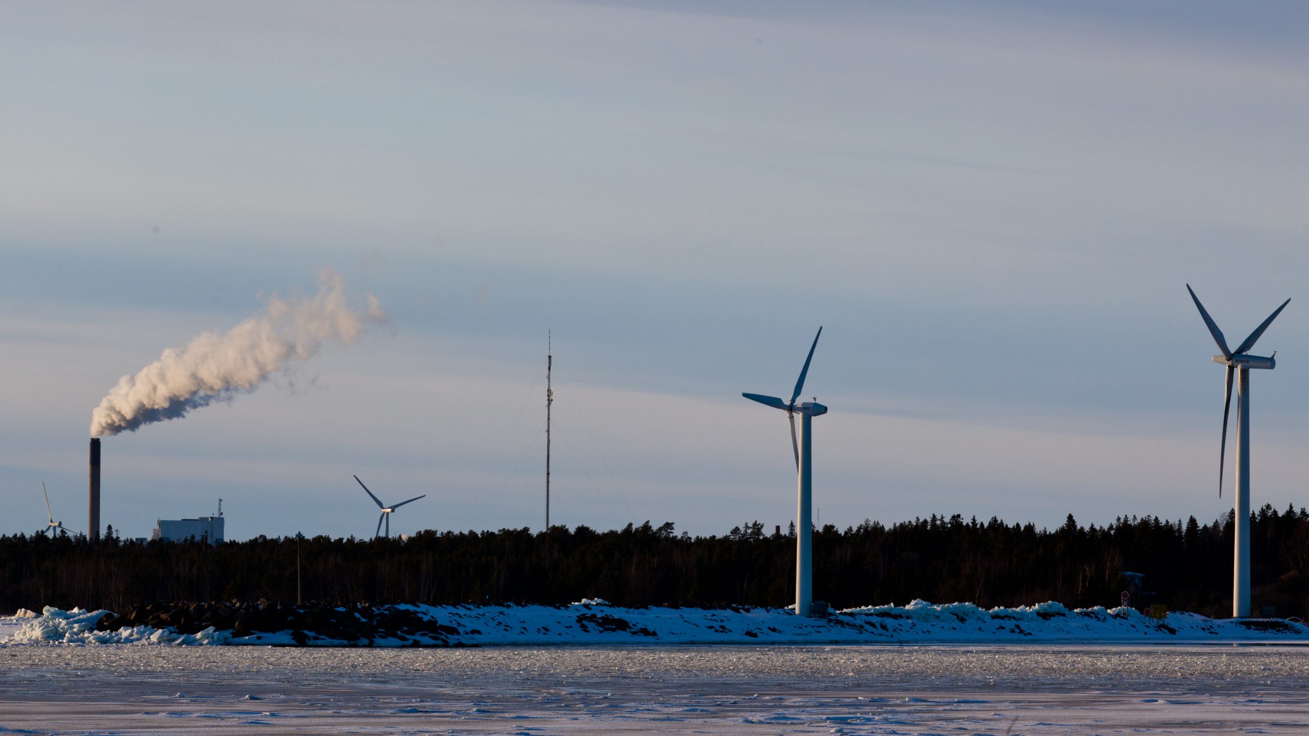 Tuulivoimaa Suomessa.