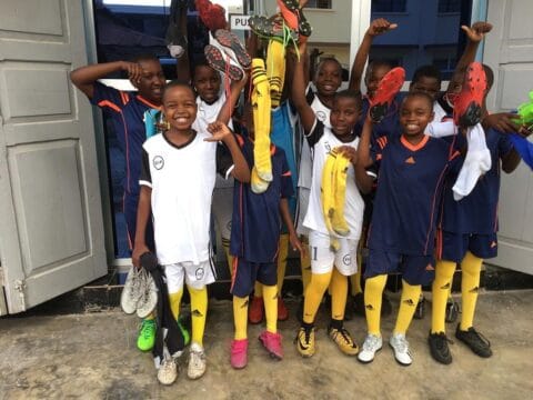 <strong>Yhä useampi tyttö valmistuu yläkoulusta järjestöjen hankkeen myötä</strong>