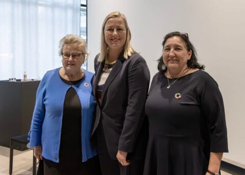 EU:n kehityspolitiikka uudistuu kohti tasa-arvoisia kumppanuuksia ja kestäviä investointeja – mutta jäävätkö kaikkein vaikeimmassa asemassa olevat ihmiset jalkoihin?