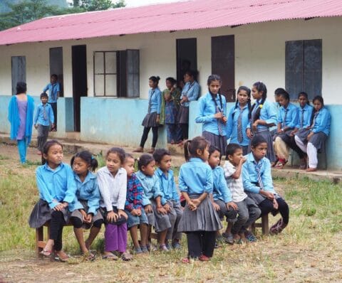 Lapsiavioliitot merkittävästi vähentyneet Nepalin syrjäseudulla