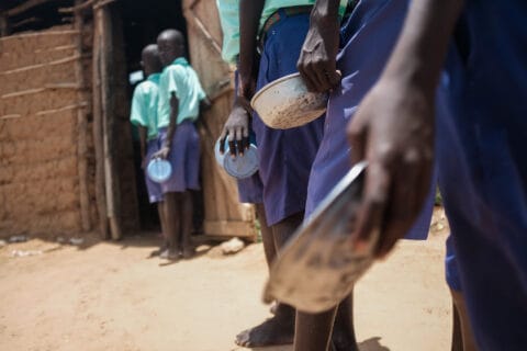 Puolet pois, perussuomalaiset?