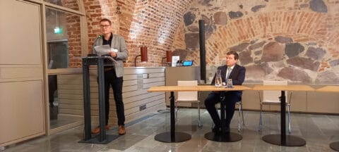 Suomi ei sulje silmiä globaalilta keskinäisriippuvaisuudelta