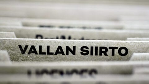 <strong>Miten siirtää valtaa kehitysyhteistyössä?</strong>