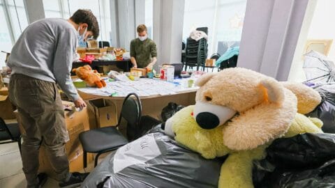 Pommien melskeessä elää rohkeus ja luovuus